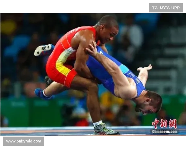 俄罗斯选手在国际摔跤联合会年度总决赛中包揽古典式摔跤五个级别冠军