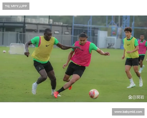 国安塞蒂恩副手执教西甲升班马表现惊艳 三轮5分并大胜德比曾与梅西争执